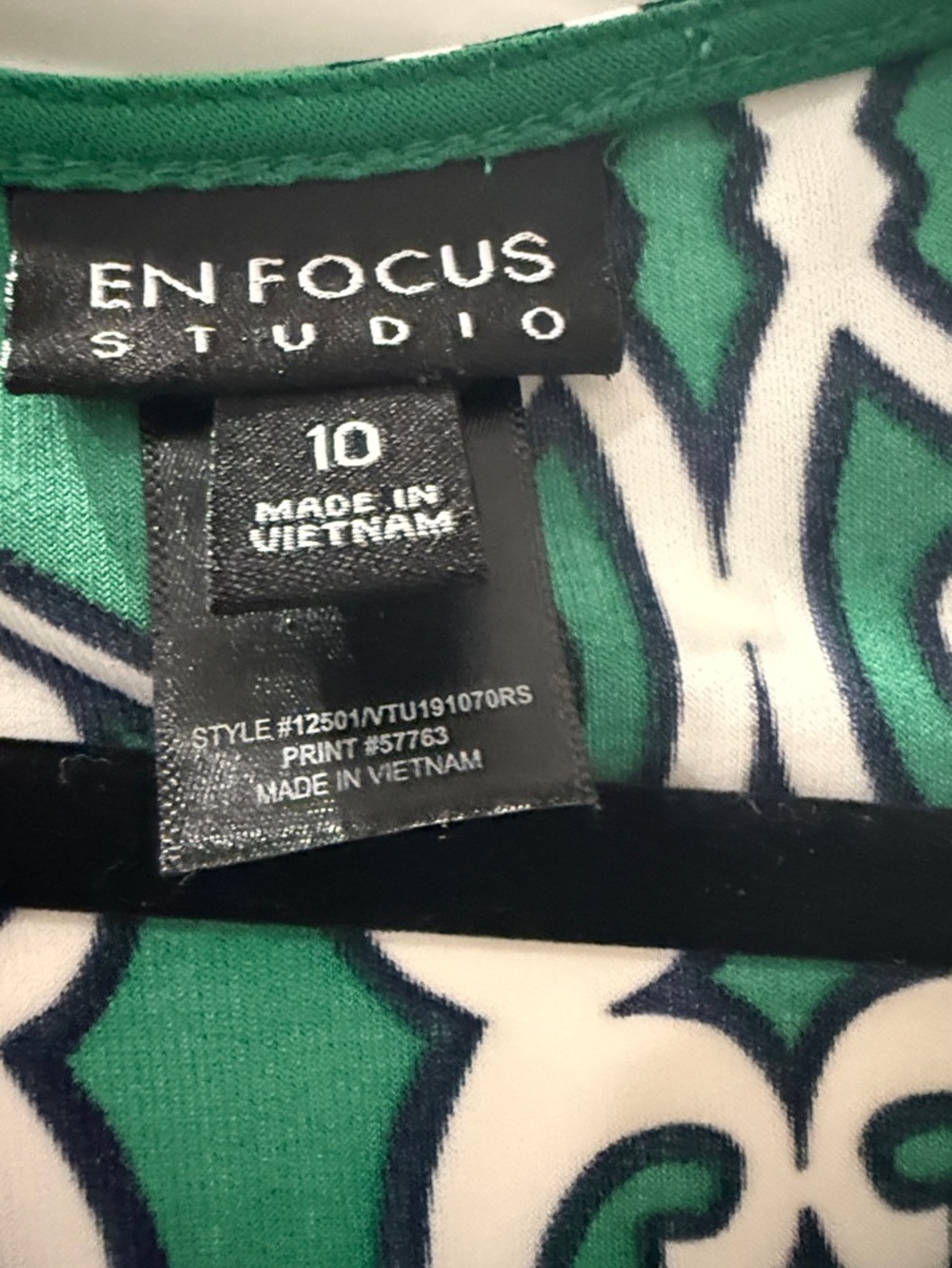 Enfocus Studio Green White Navy Geometric Long Sleeve Shift Dress - Picture 3 of 4